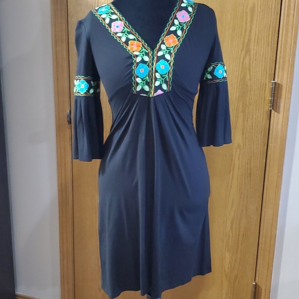 Cache black embroidered floral bell 3/4 sleeve dress
